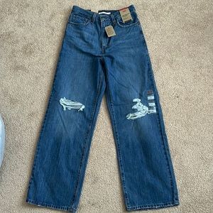 Levi high waisted jeans